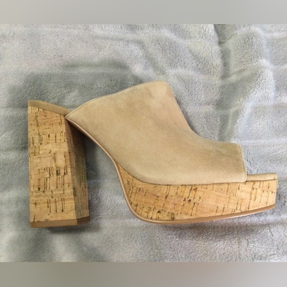 Lisa Vicky Joy Camel Kid Suede Platform Mules Size 9M - Picture 11 of 12
